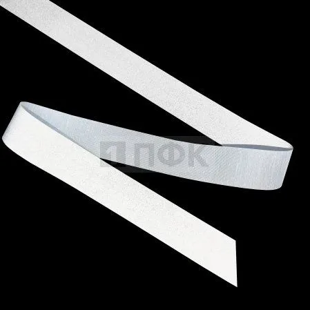 Лента светоотражающая 25мм 030кд хлопок/пэ 1201 (упак 100м/3000м) Лента светоотражающая 25мм 030кд хлопок/пэ 1201 (упак 100м/3000м)