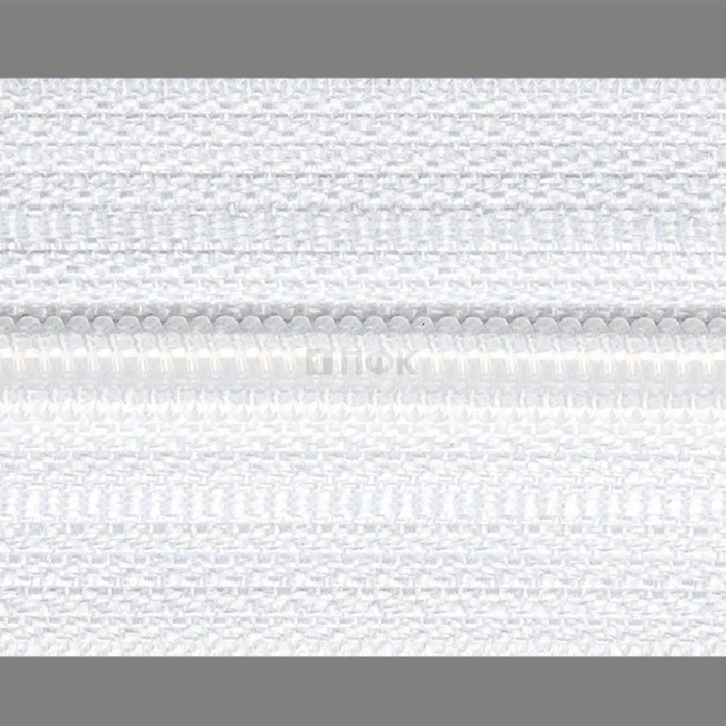 Рулонная молния спиральная (витая) тип 5 цв 101 белый 16гр/м (рул 200м/уп 2000м) — ПФКР Рулонная молния спиральная (витая) тип 5 цв 101 белый 16гр/м (рул 200м/уп 2000м)